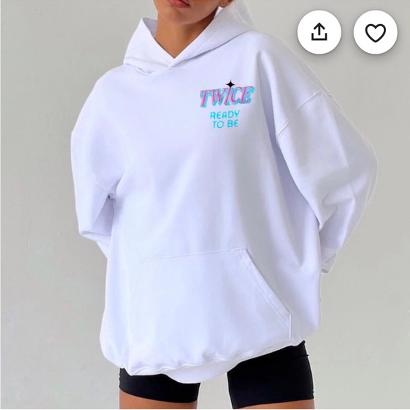 Twice 5th World Tour Ready To Be Hoodie Sweater Size Small All Tour Dates Kpop - Picture 1 of 6